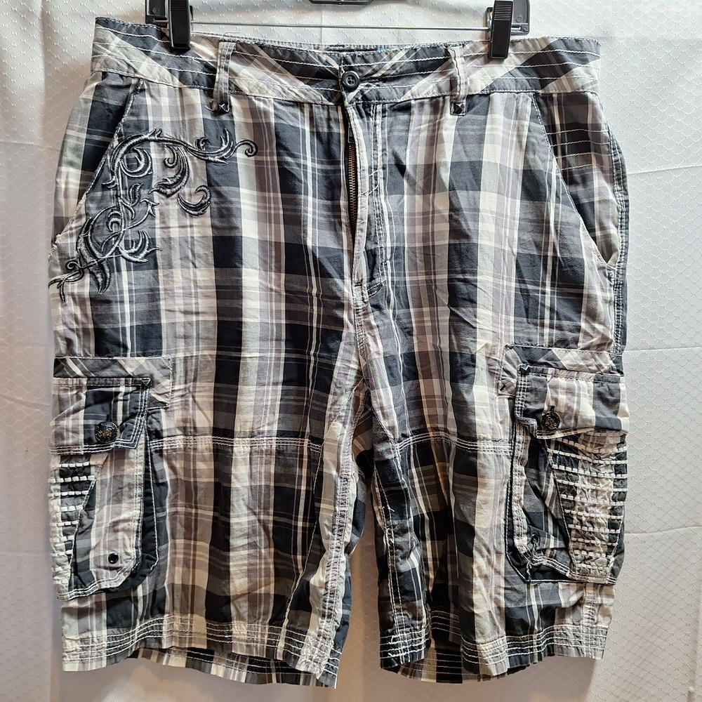 ROAR Cargo Edition Short Men Sz 36 Black White Plaid Embroidered Flap Pocket Y2K